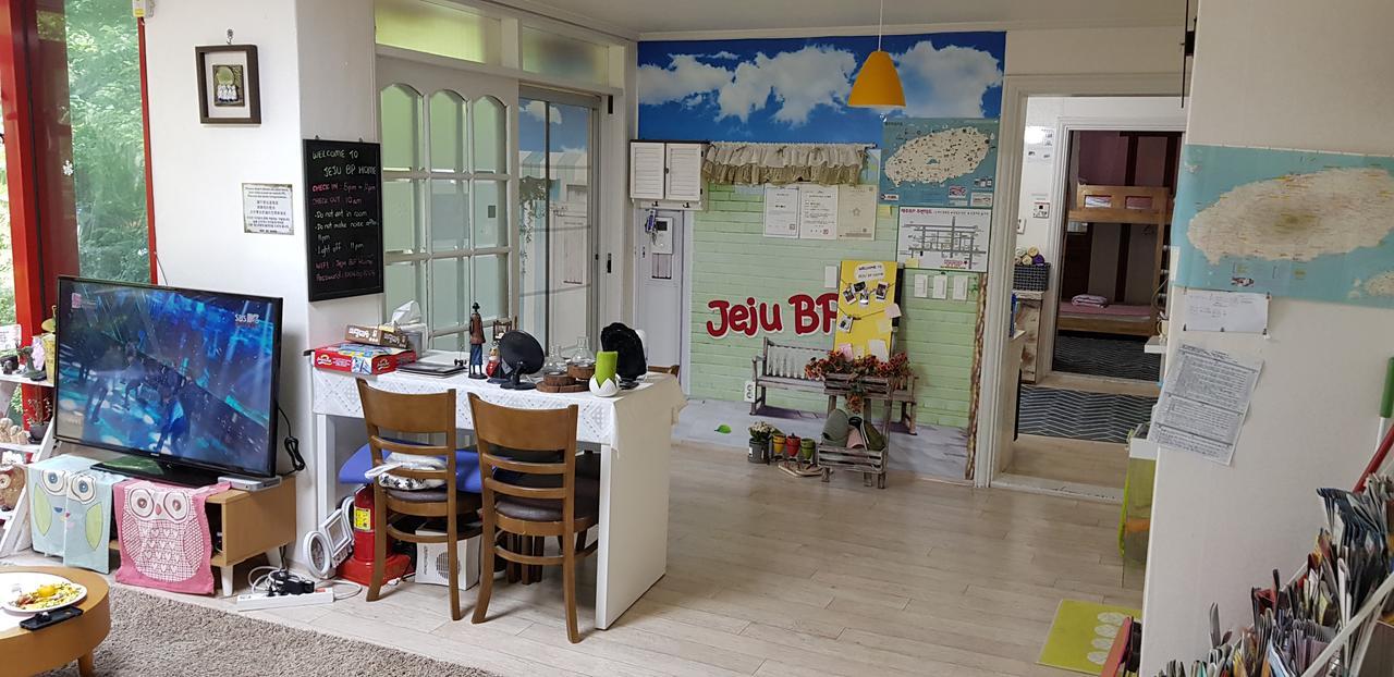 Jeju B.P. Guesthouse Eksteriør bilde